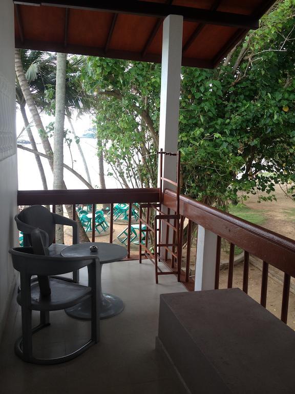 Ypsylon Tourist Resort Beruwala Exterior photo